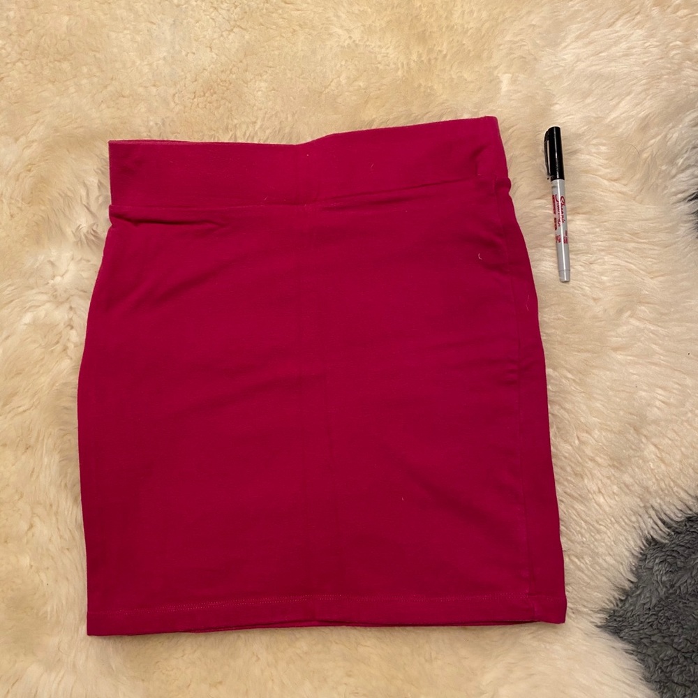 Pencil skirt